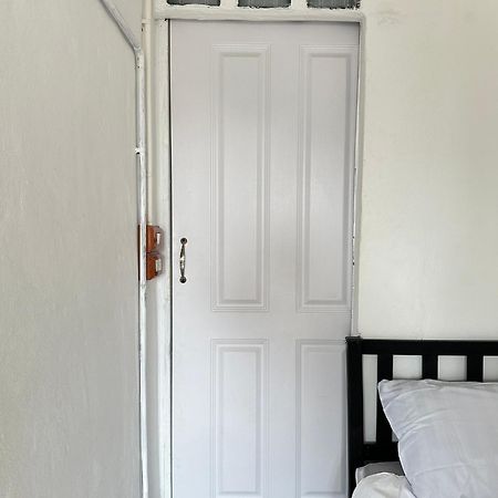 Chubby 9 Single Room Bangkok Eksteriør billede