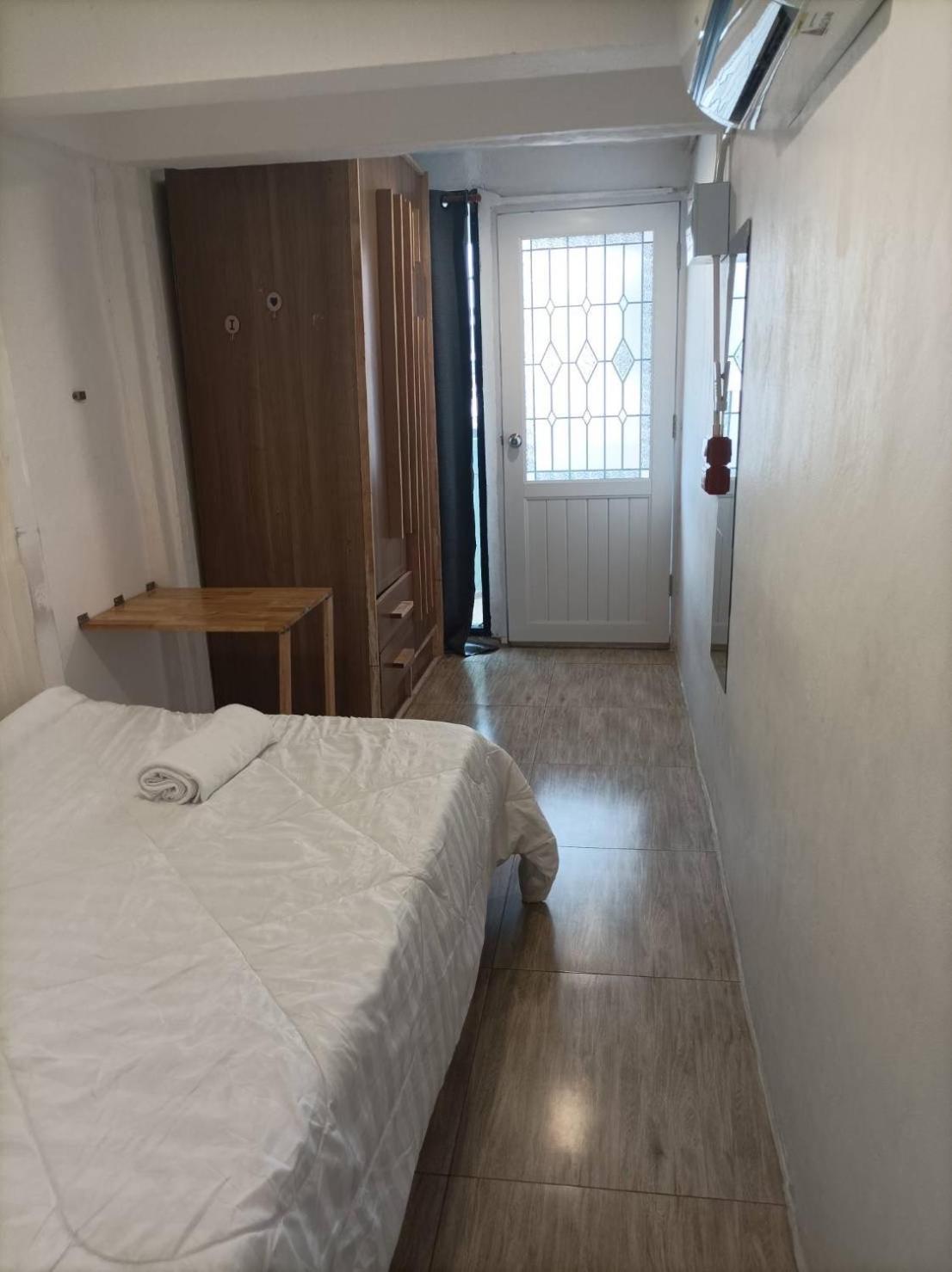 Chubby 9 Single Room Bangkok Eksteriør billede